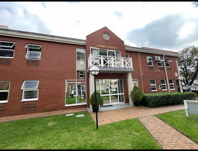 103.50M² OFFICE TO LET IN RIVONIA